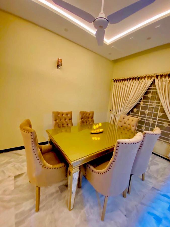 Homey Islamabad Bagian luar foto