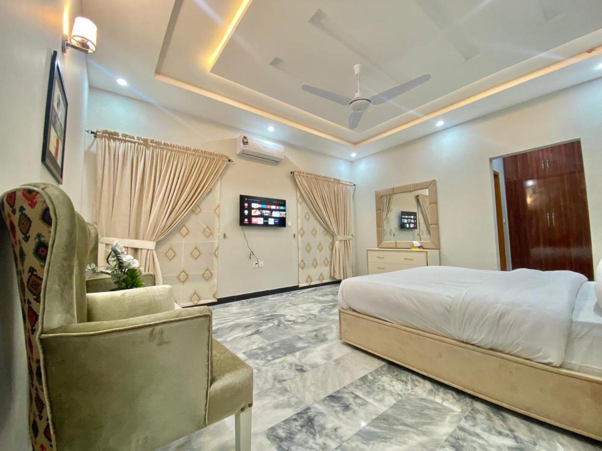 Homey Islamabad Bagian luar foto