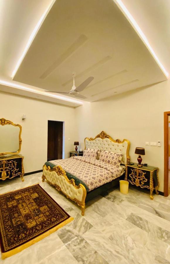 Homey Islamabad Bagian luar foto