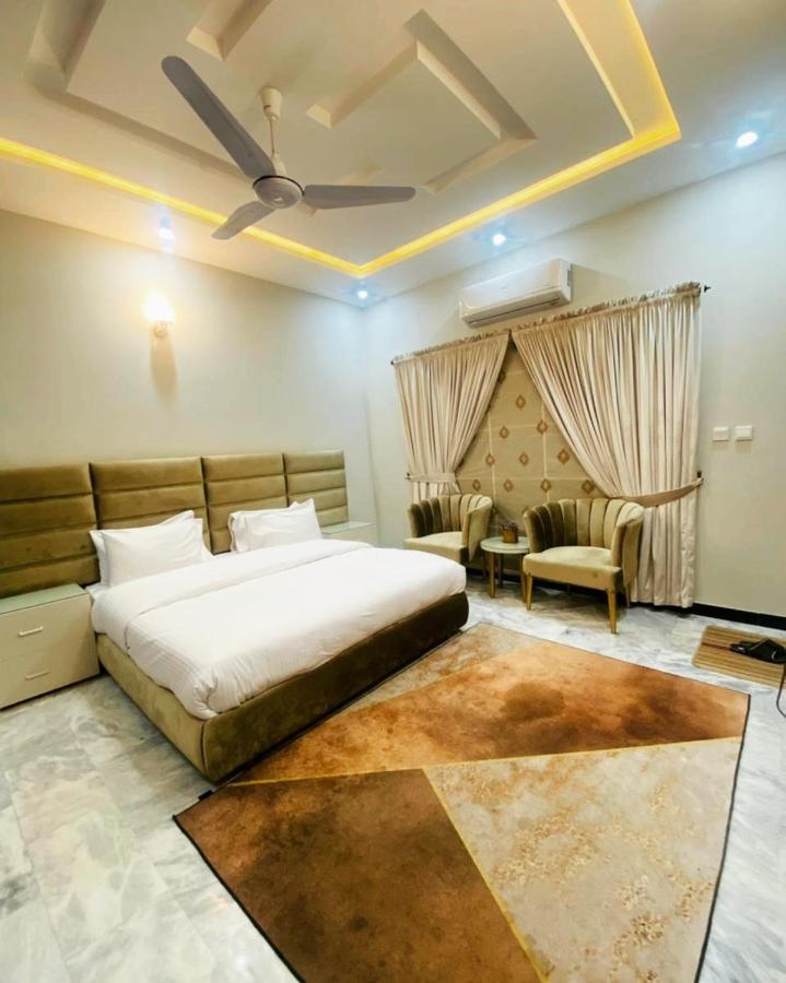 Homey Islamabad Bagian luar foto