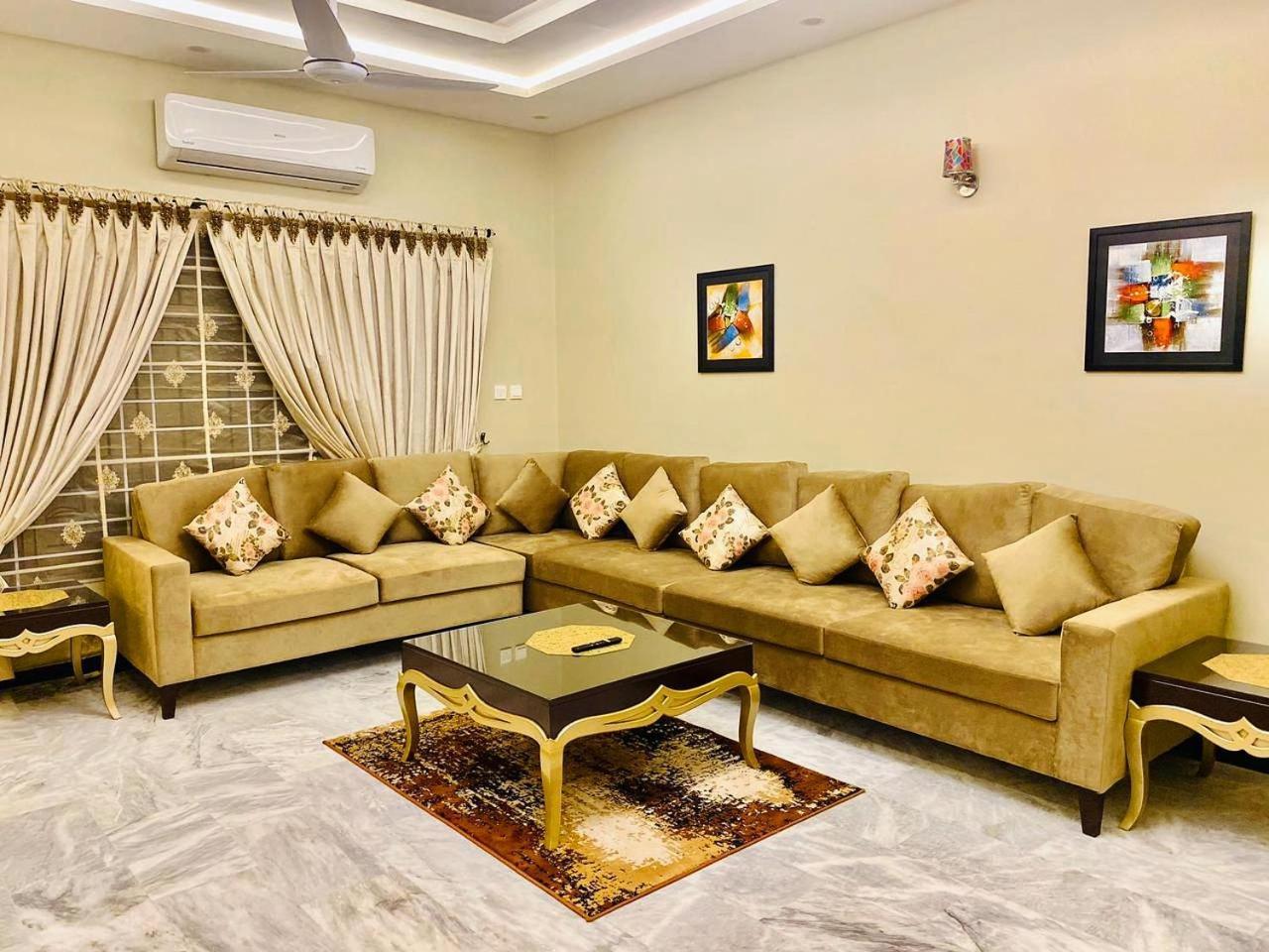Homey Islamabad Bagian luar foto